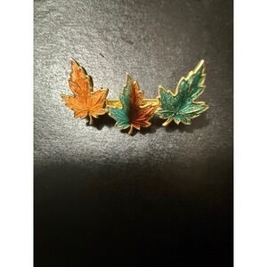 Gold Tone Enamel Maple Leaf Brooch Pin Autumn Fall Jewelry
